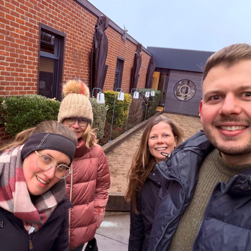 079eb38d-85ea-4bab-a7f7-0dd046f1b282